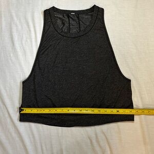Lululemon Athletica Dark Grey Cropped Muscle Tee Size 8